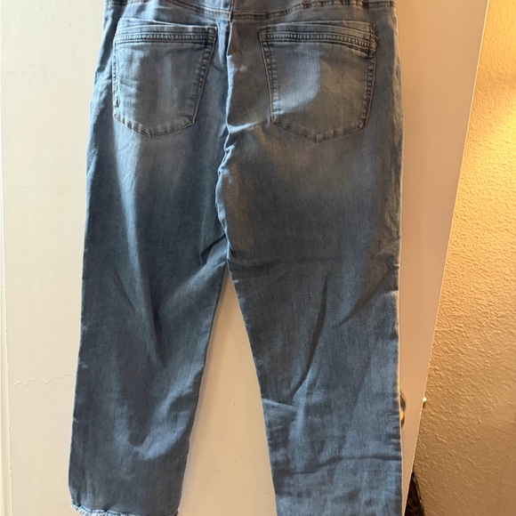 Democracy Light Blue Boyfriend Jeans - Picture 3 of 4